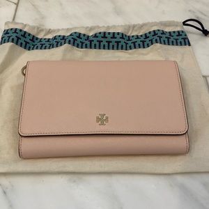 Tory Burch Robinson Chain Wallet